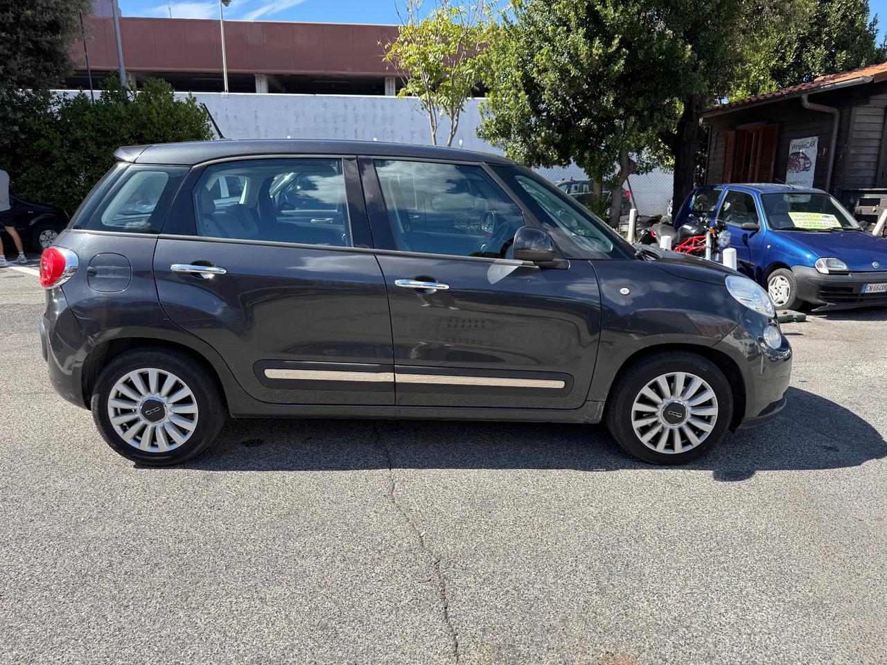 Fiat 500L Living 1.3 Multijet 95 CV Dualogic Pop Star