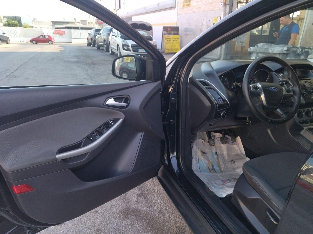 FORD Focus 1.6 TDCi 95CV 5p. Titanium