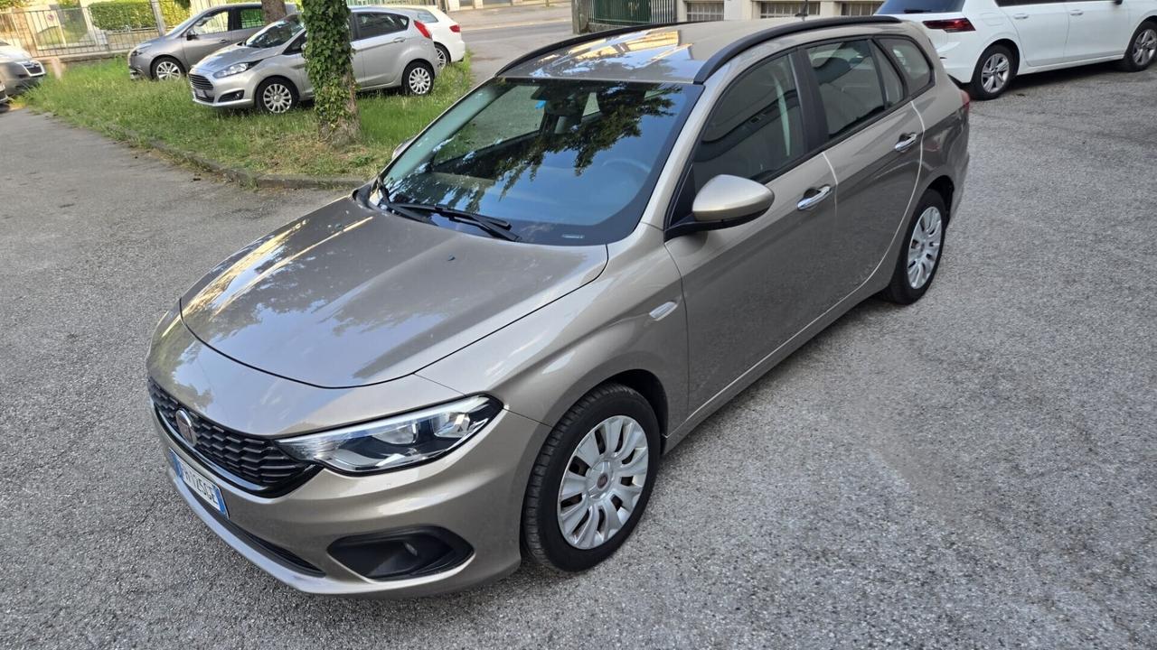 Fiat Tipo 1.6 Mjt S&S SW Lounge