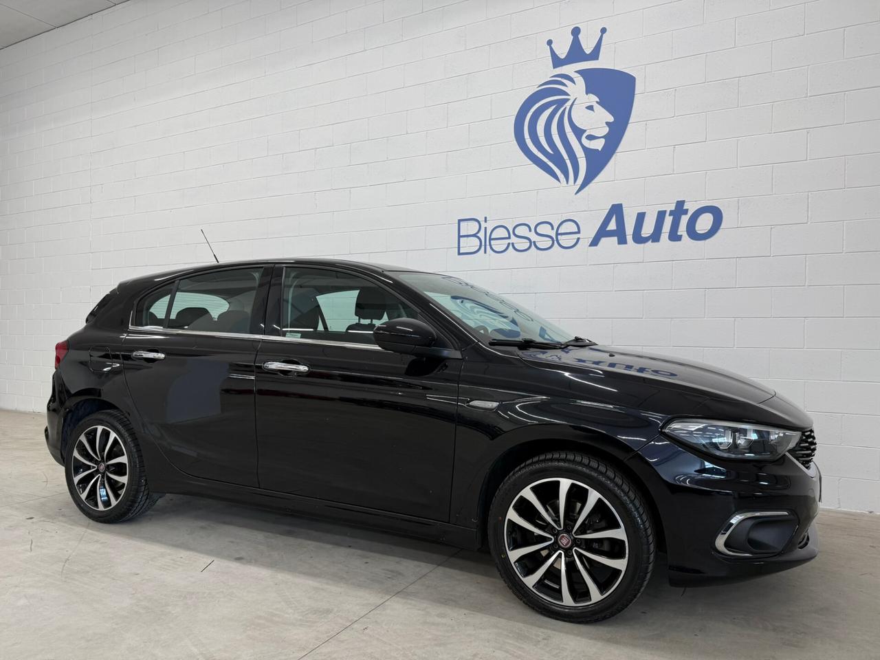Fiat Tipo 1.6 Mjt S&S 5 porte S-Design