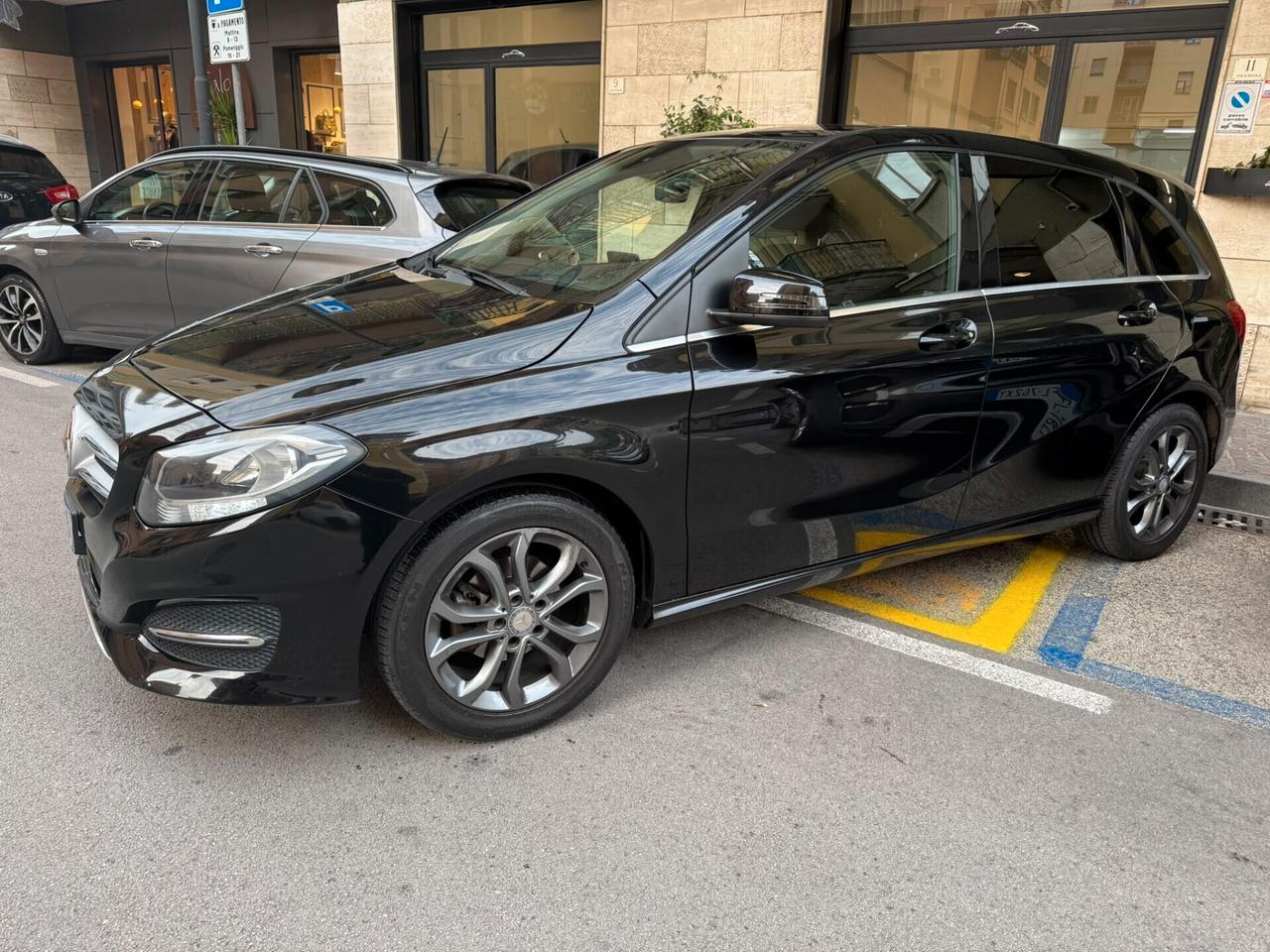 Mercedes-benz B 180D 1.5 CDI Premium