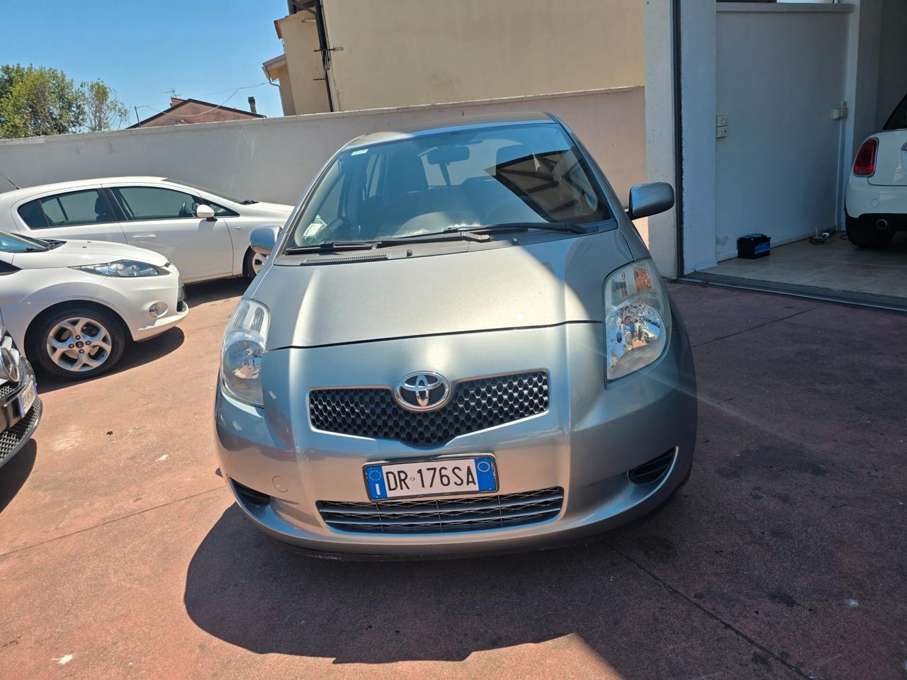 Toyota Aygo 1.0 12V VVT-i 5 porte Sol