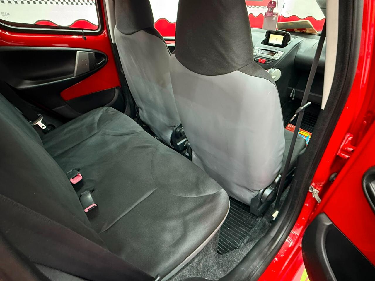 Toyota Aygo 1.0 68cv Connect - 2013