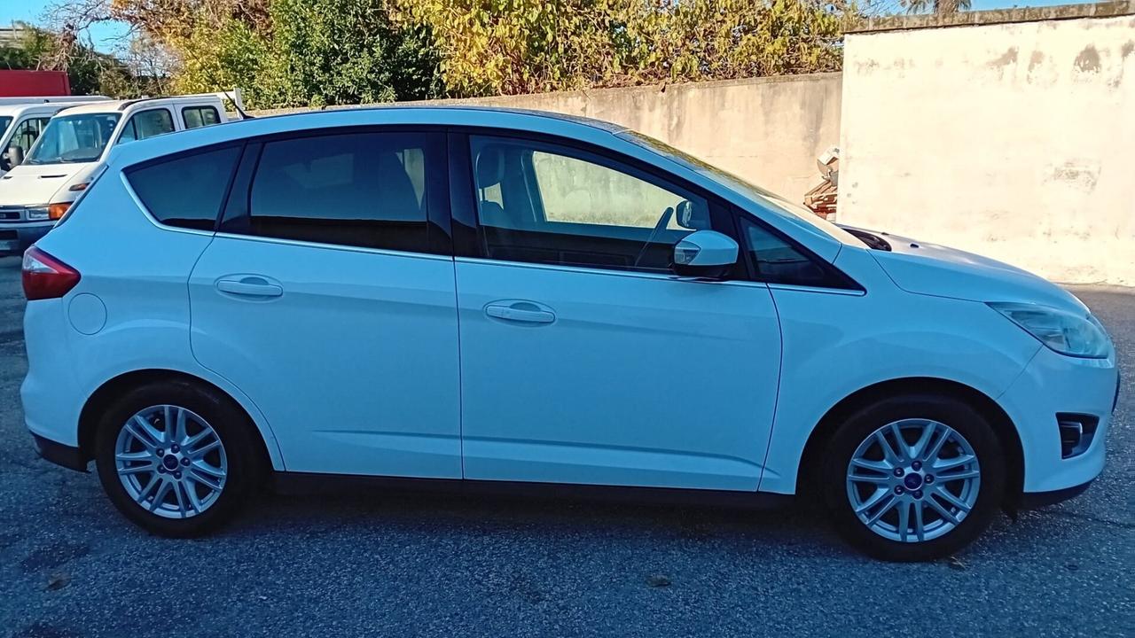 Ford c-max 1.6 tdci titanium/navi-2015