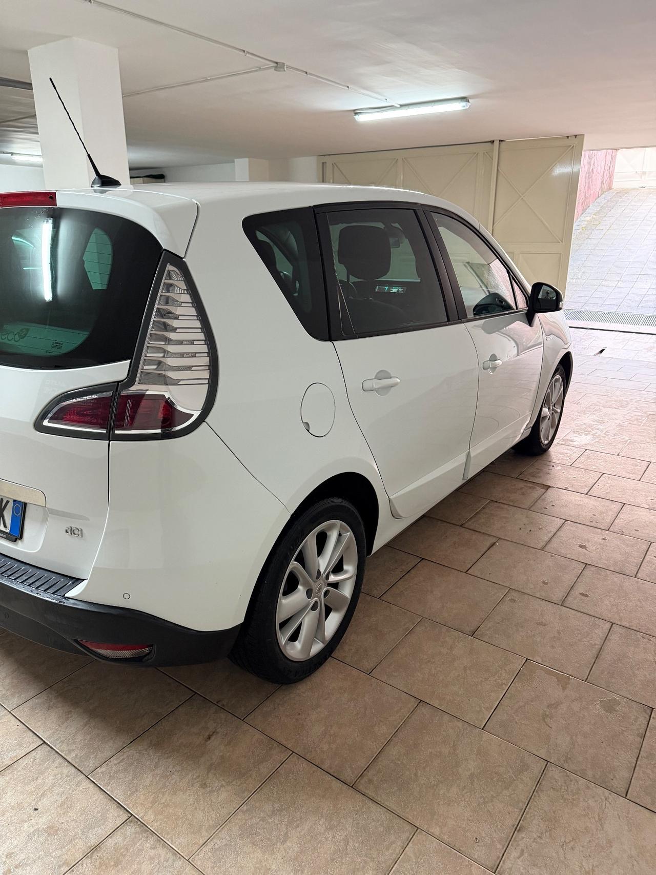 Renault Scenic Scénic XMod 1.5 dCi 110CV Start&Stop Energy
