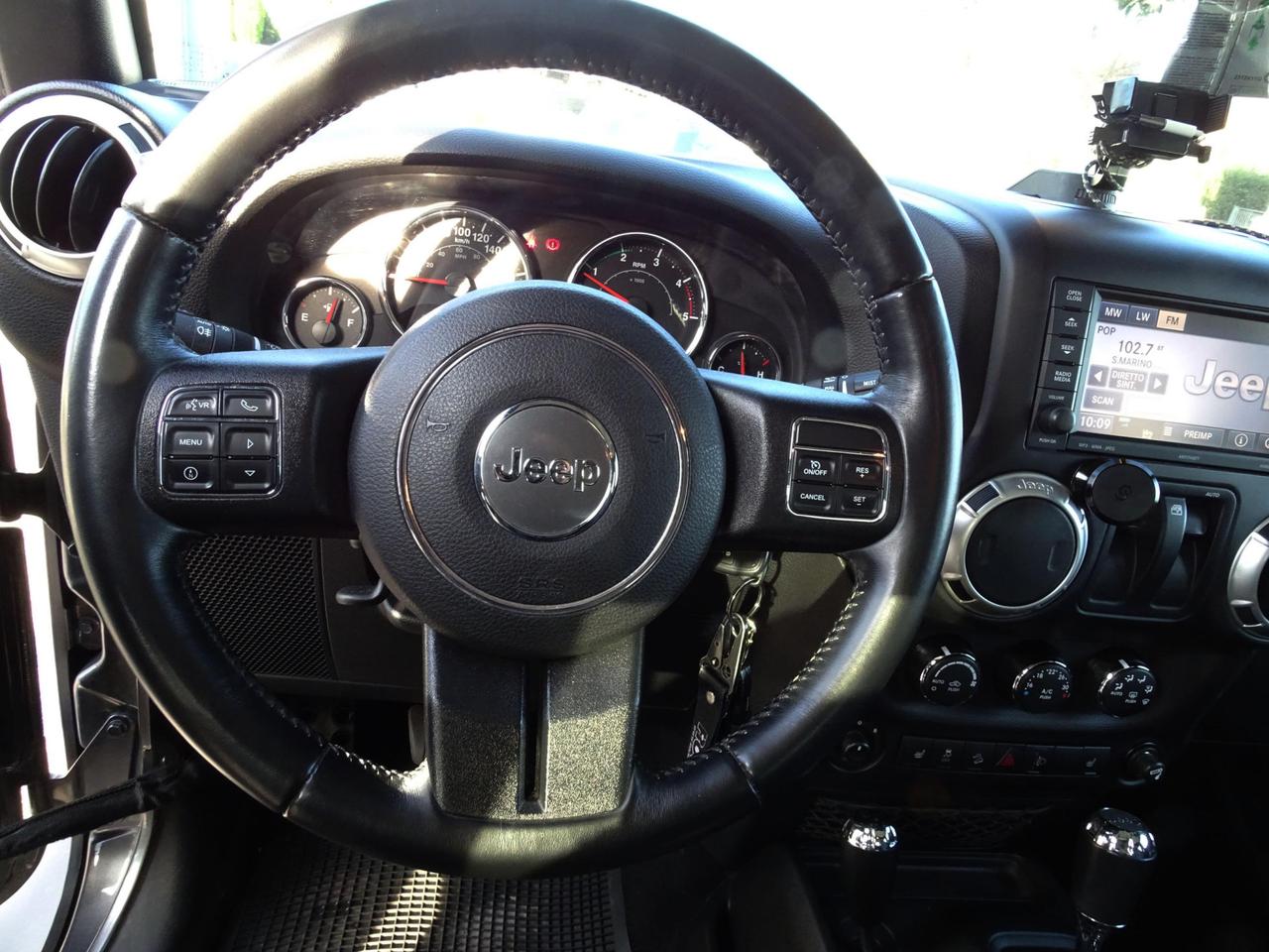 Jeep Wrangler 2.8 CRD DPF Sahara 4x4 automatic