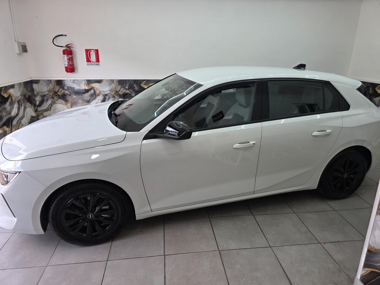 Opel Astra cl 1.5 Turbo Diesel 130 CV Edition