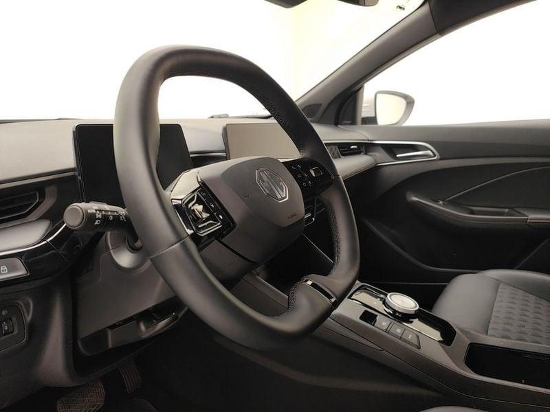 MG MG3 1.5 hybrid+ Luxury auto