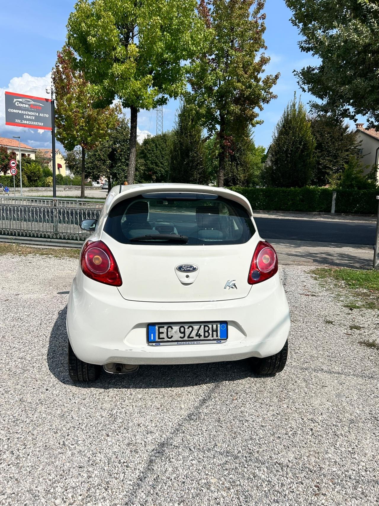 Ford Ka 1.2 8V 69CV Titanium