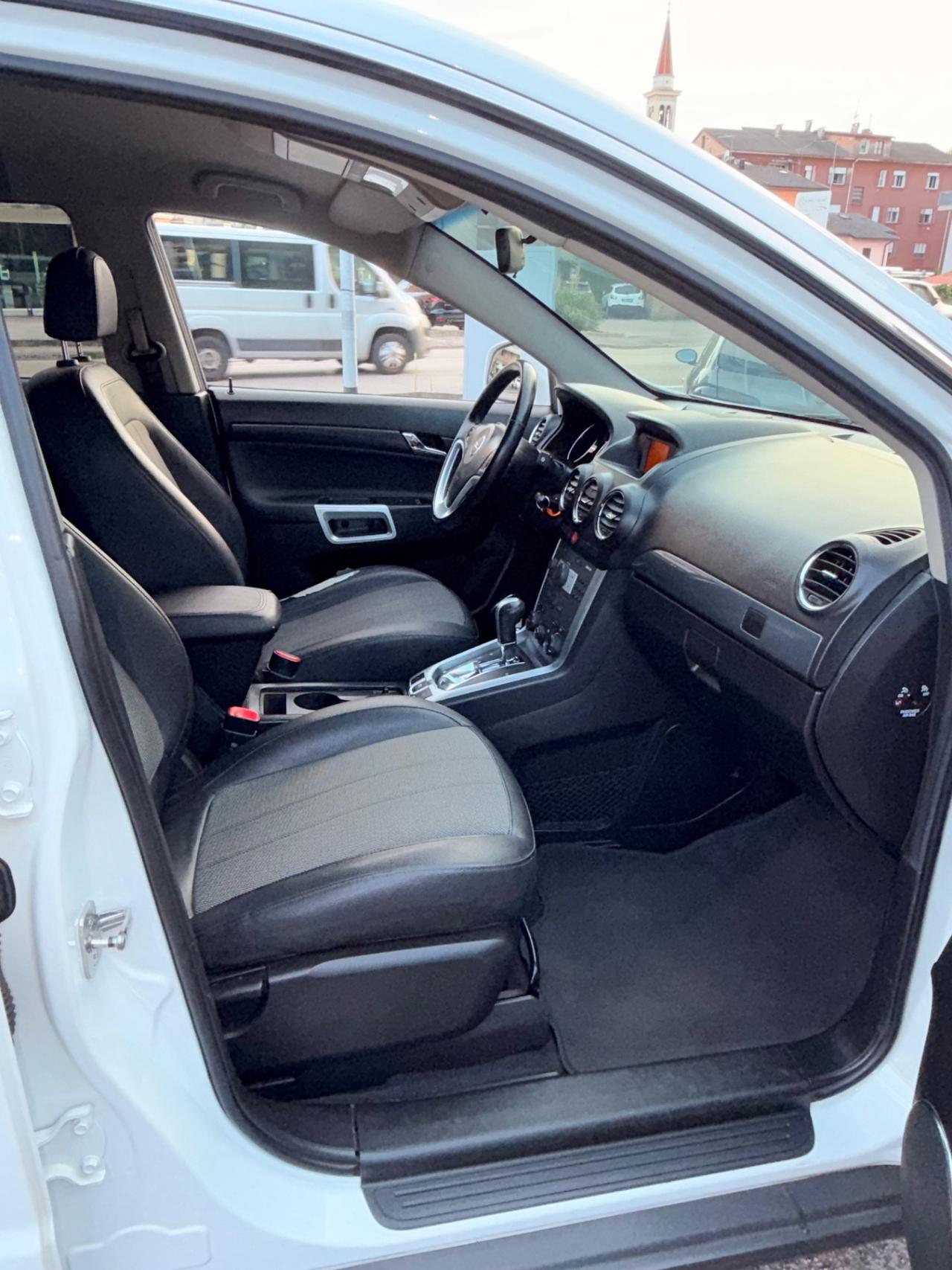 Opel Antara 2.2 CDTI 163CV 4x2 pronto uso automatico 2014