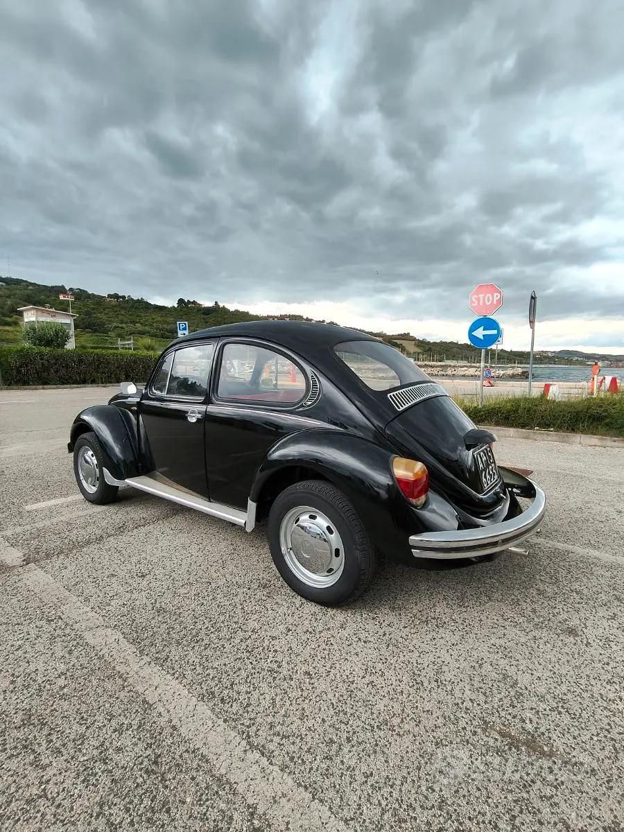 Volkswagen new Beatle maggiolino restauro completo
