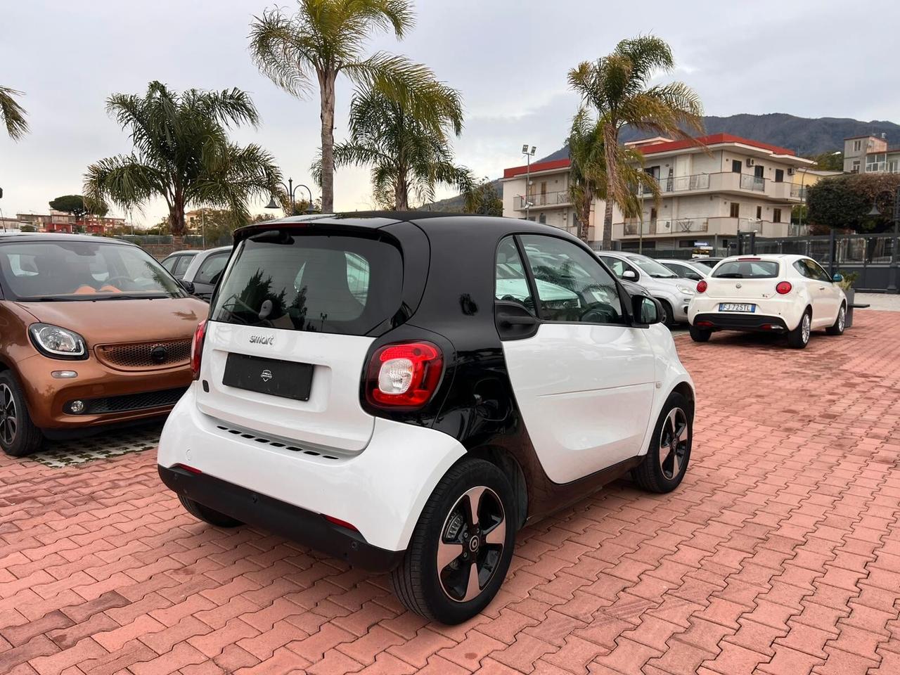 Smart ForTwo EQ Racingrey (4,6kW)