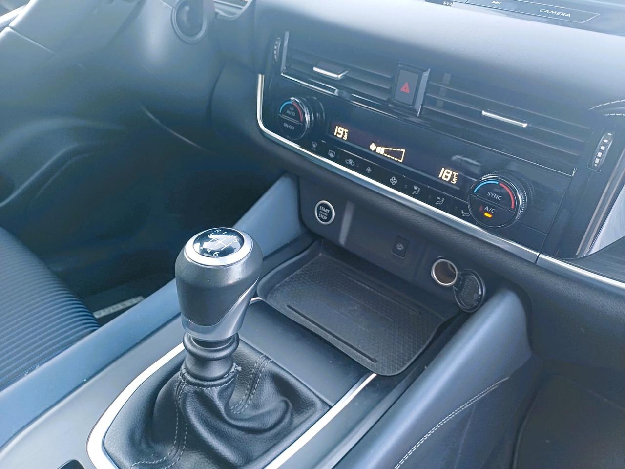 Nissan Qashqai MHEV 140 CV N-Connecta