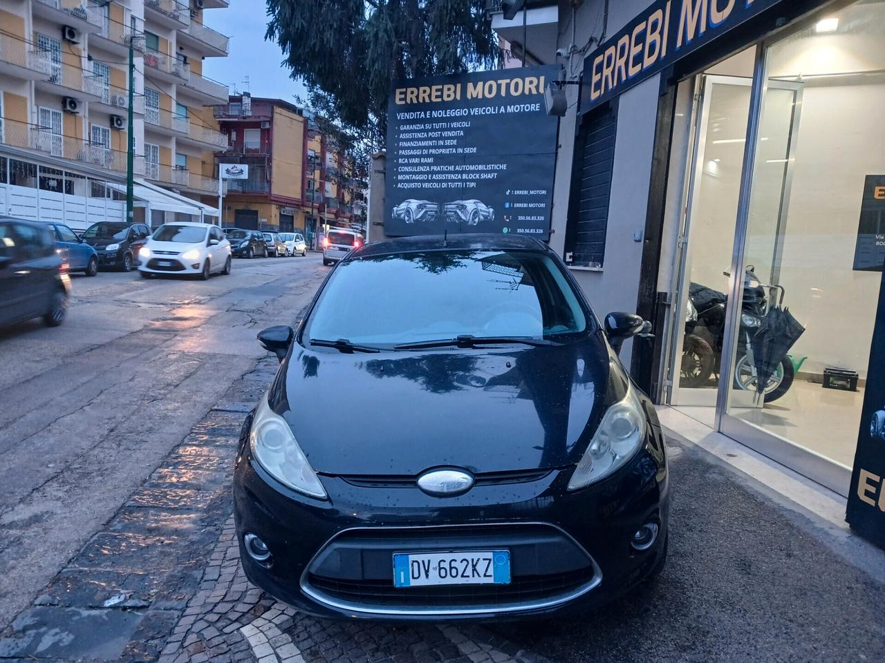 Ford Fiesta 1.2 5 porte Titanium