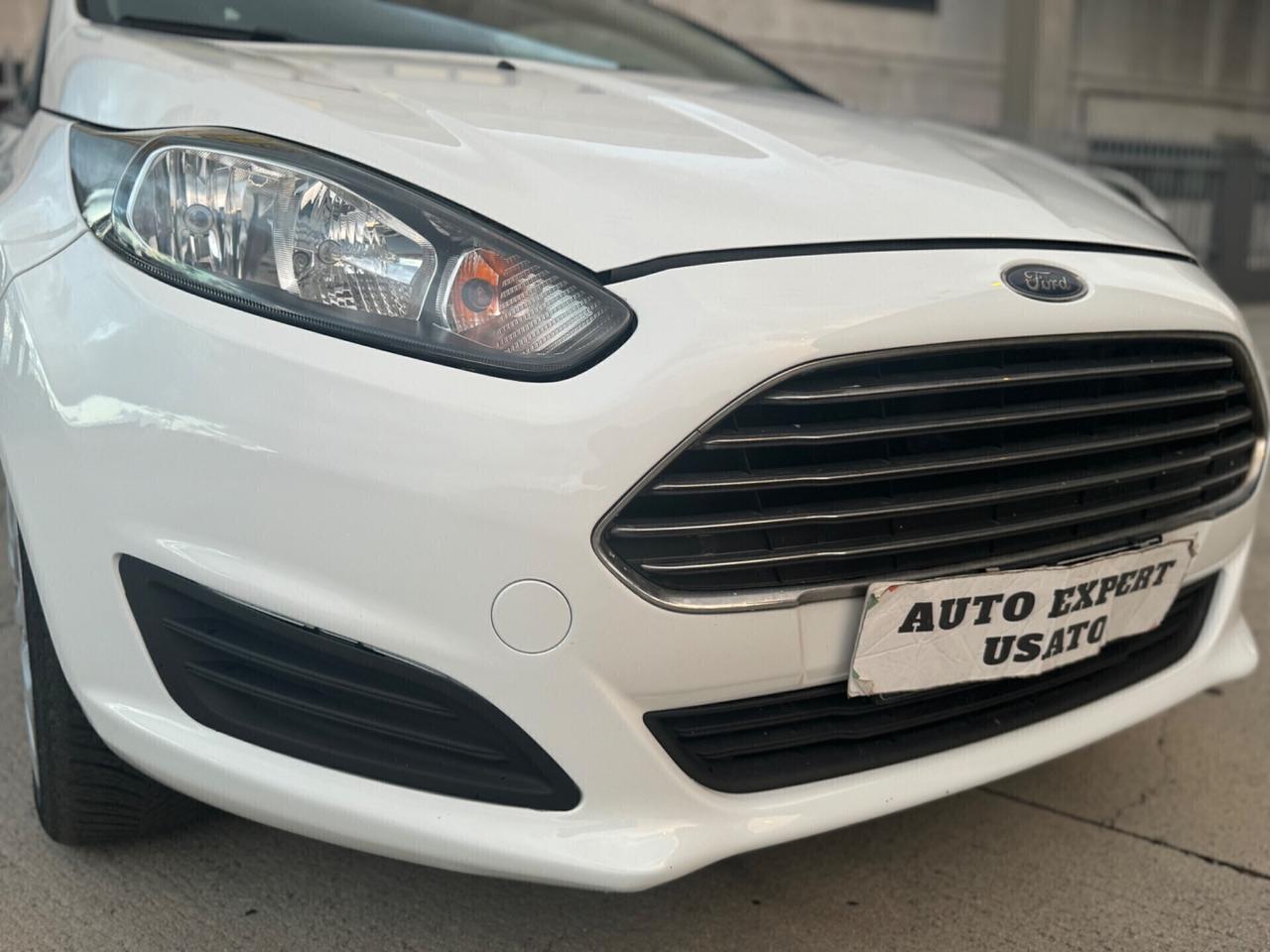 Ford Fiesta 1.5 TDCi 75CV 3P. 2015 AUTOCARRO