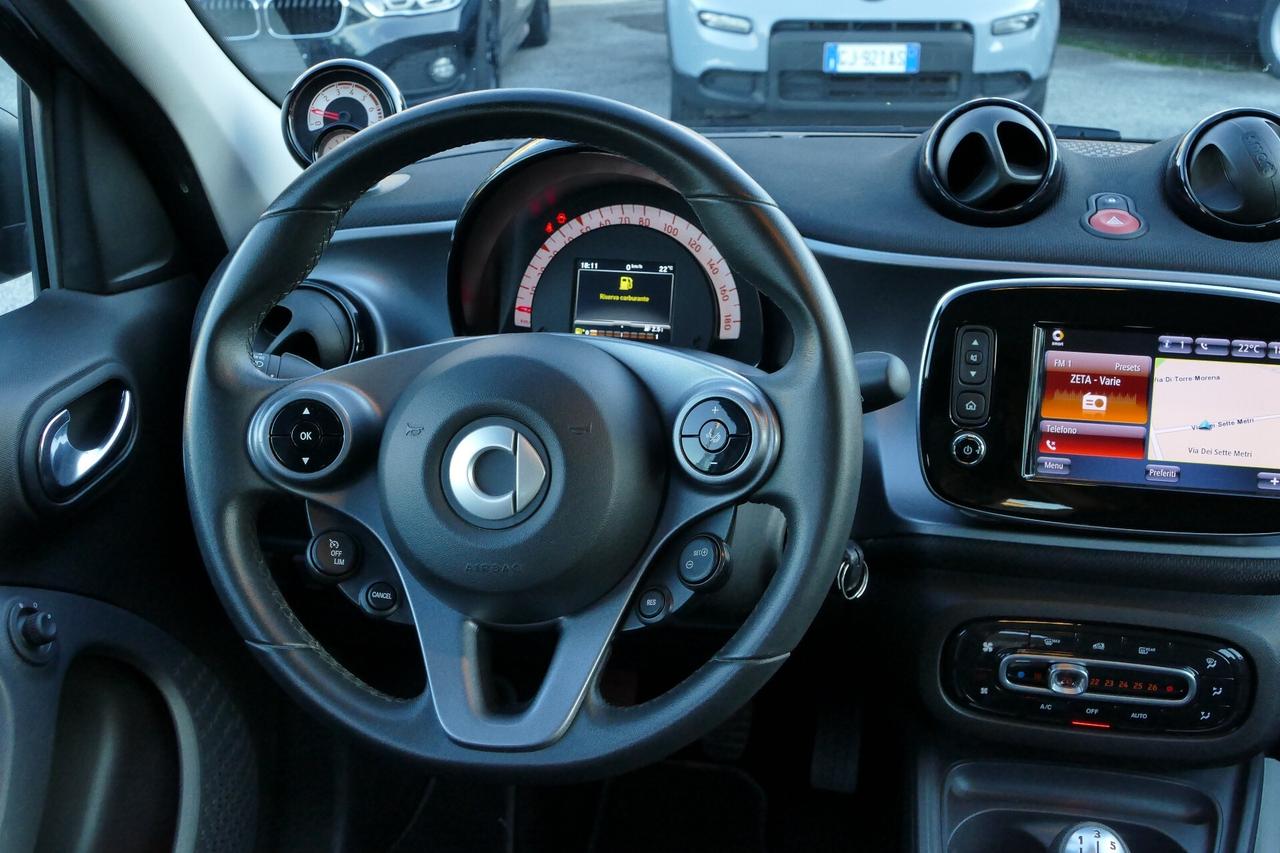 SMART FORFOUR 1.0 71CV CABRIO NAVI LED SENSORI