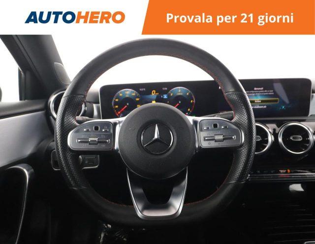 MERCEDES-BENZ A 180 d Automatic Premium