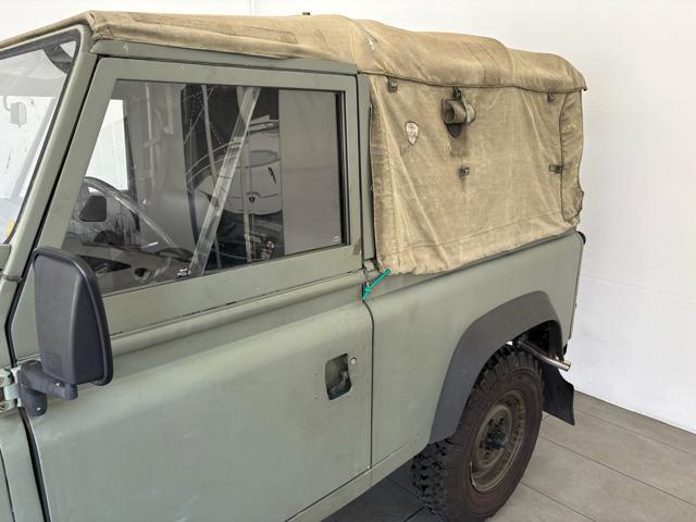 LAND ROVER Defender 90 diesel