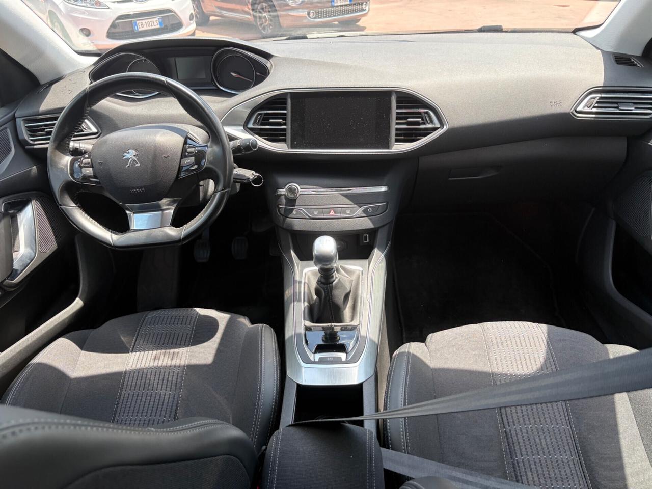 Peugeot 308 s.w.d.i.e.s.e.l. 2.0.1.9. HDi