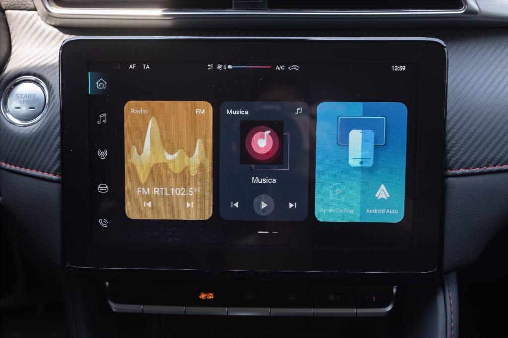 MG ZS 1.0 Luxury auto del 2024