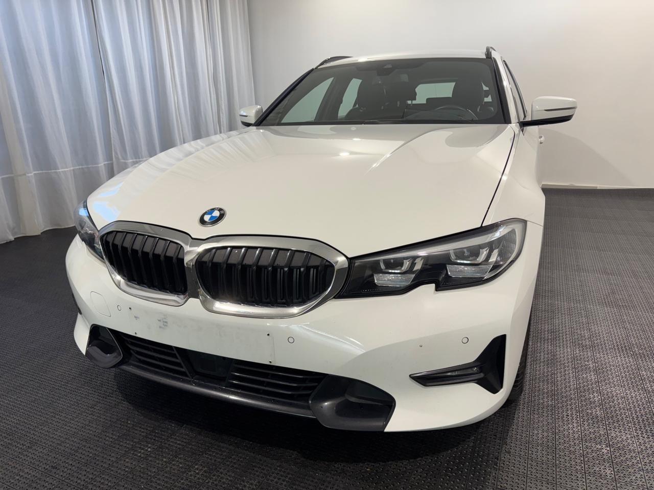 Bmw 320 320d Touring Sport 190CV Automatico