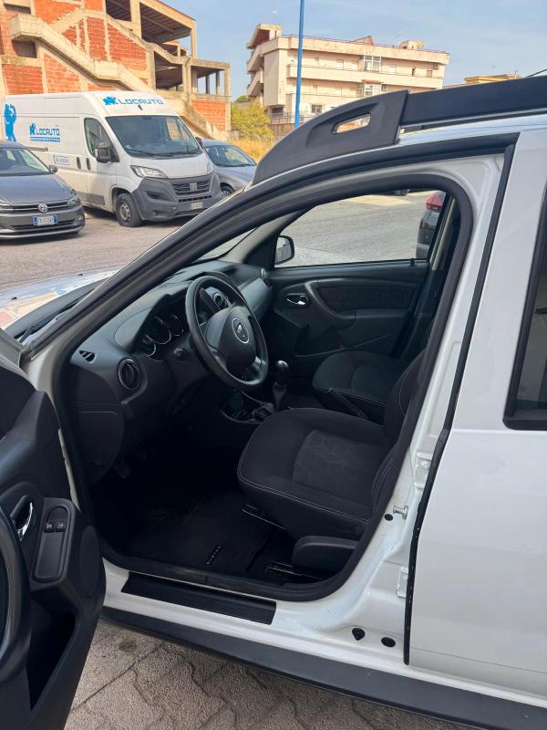 Dacia Duster 1.6 Laureate Gpl 4x2 105cv