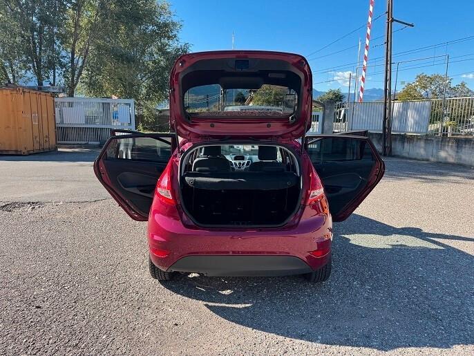 Ford Fiesta Fiesta+ 1.4 TDCi 70CV 5 porte