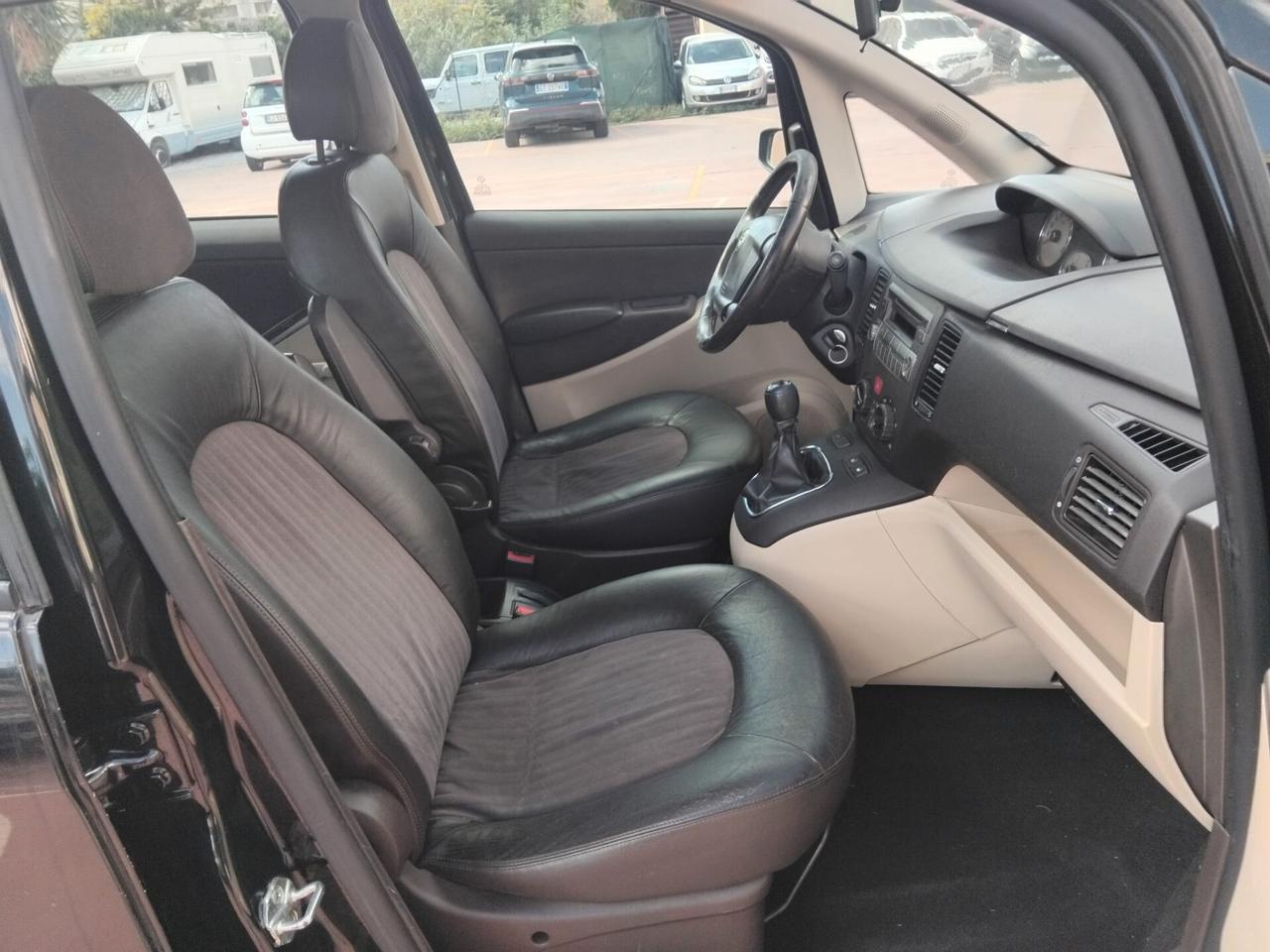 Lancia MUSA 1.3 MLTJ 90CV VISTA E PIACIUTA