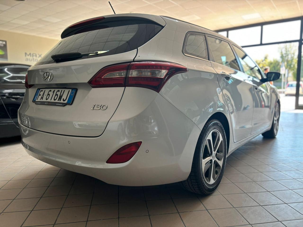 Hyundai i30 Wagon 1.6 CRDi Go!