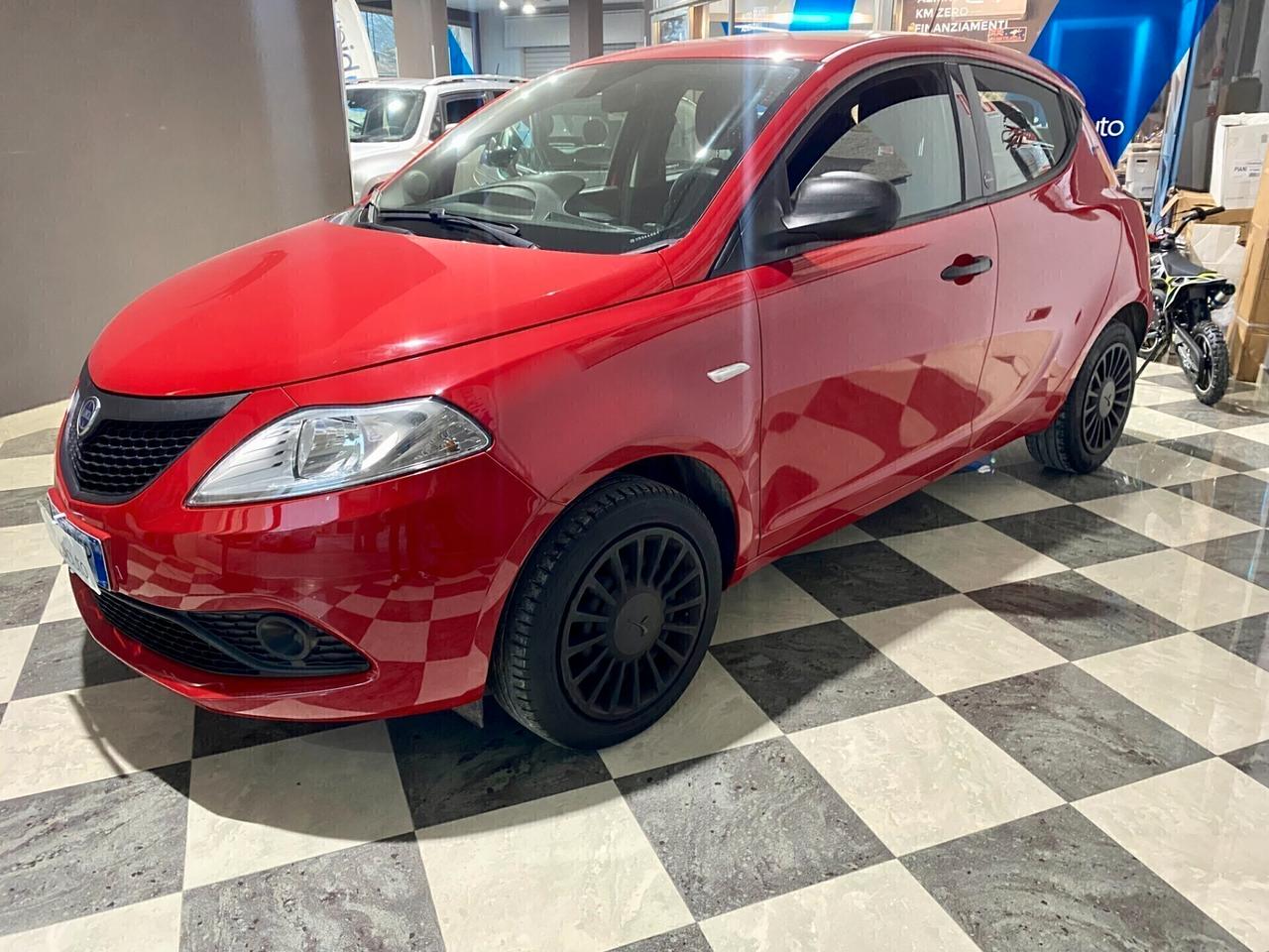 Lancia Ypsilon 1.0 FireFly 5 porte S&S Hybrid-2021