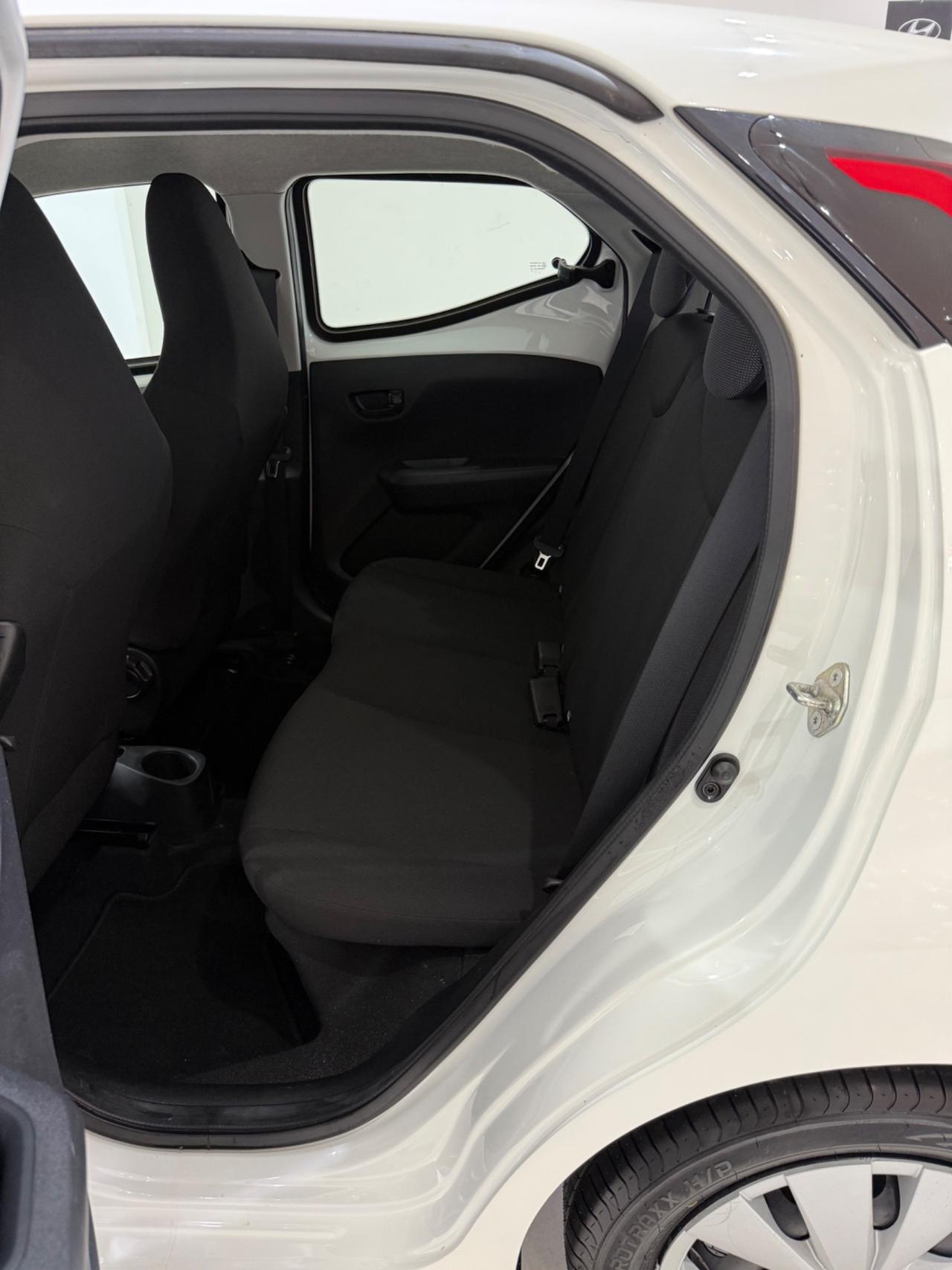 TOYOTA AYGO CONNECT 1.0 VVT-I 72 CV 5 PORTE X-COOL