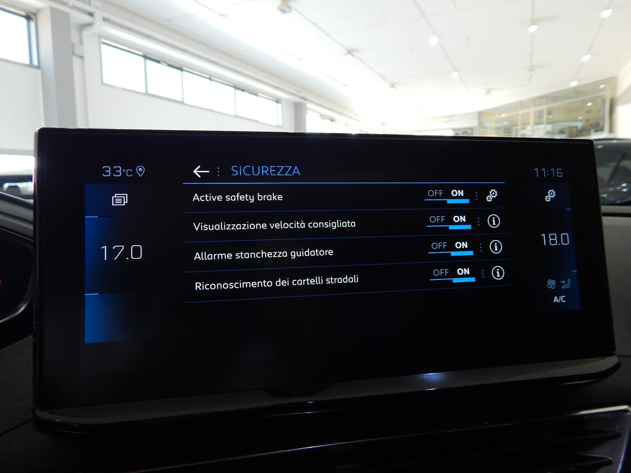 Peugeot 3008 1.5 bluehdi GT Pack Black S&S EAT8 TETTO-NAVI-PELLE-LED