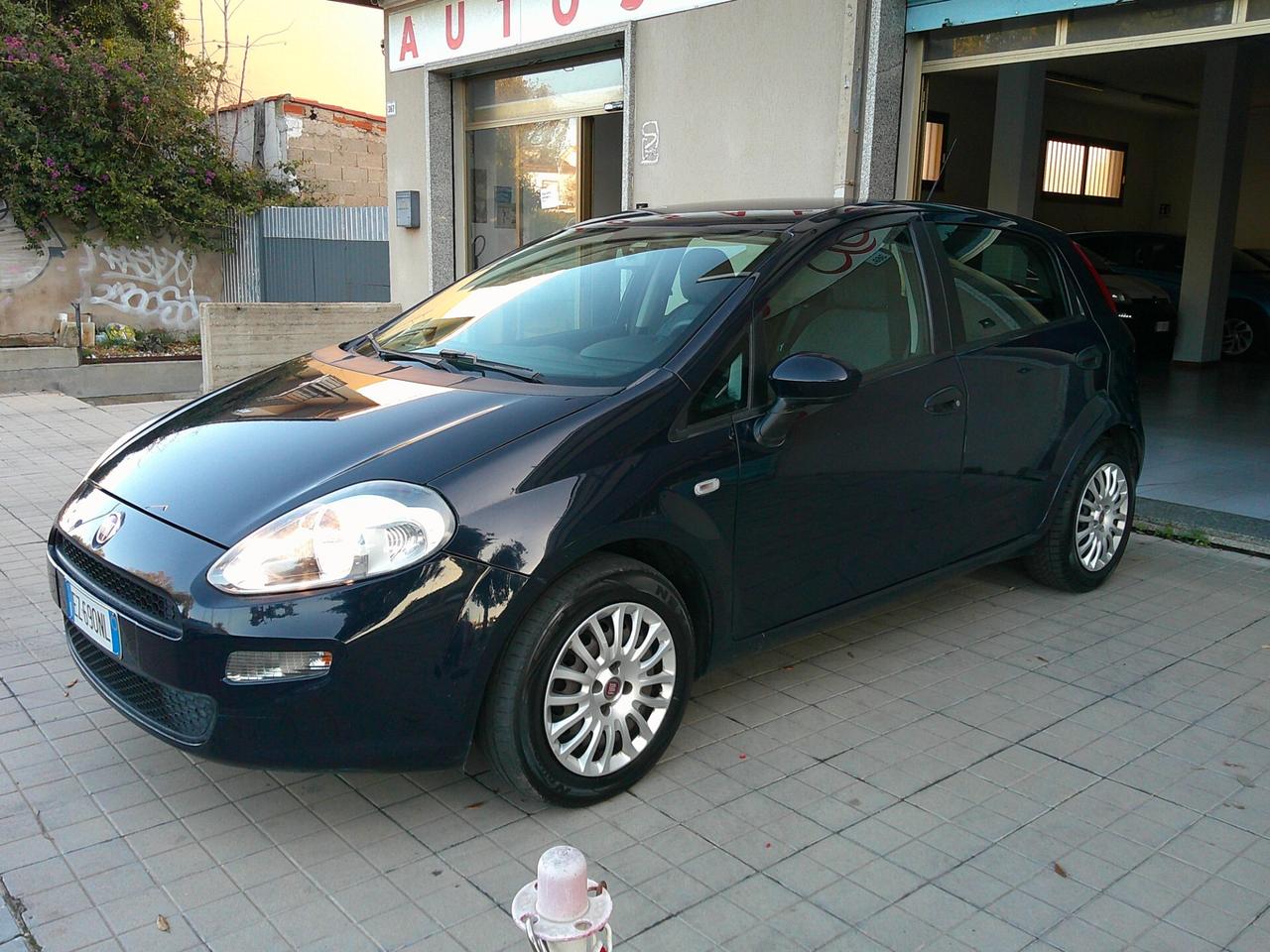 Fiat Punto 1.3 MJT II 75 CV 5 porte Street