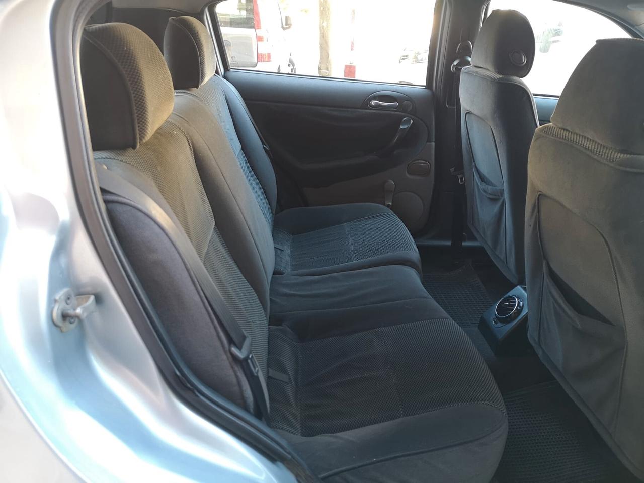 Alfa Romeo 147 1.9 JTD (115 CV) cat 5p. Distinctive