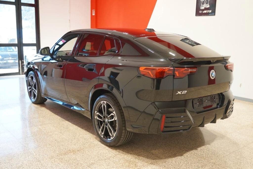 BMW X2 NEW 18D 150CV STEPTRONIC 48V S-DRIVE MSPORT ( FARI LED ADATTIVI - TETTO PANORAMICO - CURVED DISPLAY - AMBIENT LIGHTS - PELLE - CRUISE - NAVI - MIRROR - PARK ASSISTANT - TELECAMERA POST. - CERCHI 19 )