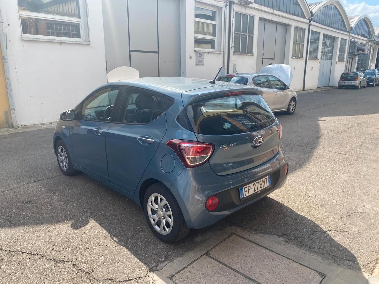 Hyundai i10 1.2 Style . OK NEOP - GARANZIA 12 MESI