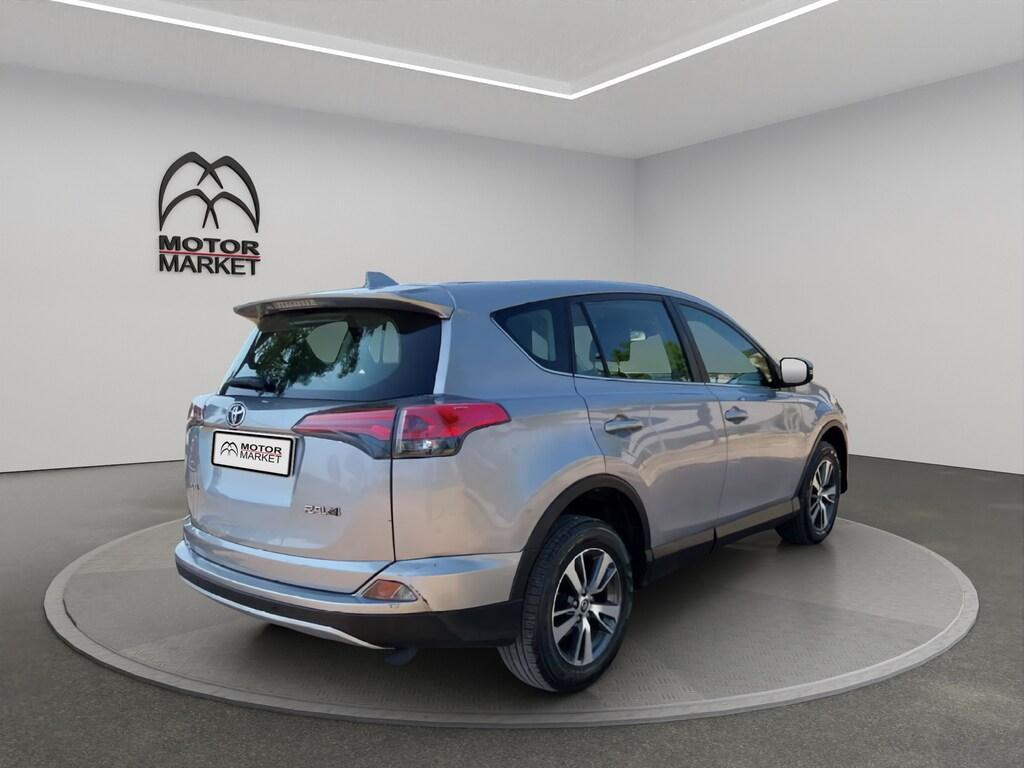 Toyota RAV4 5 Porte 2.0 D-4D Business 2WD MT