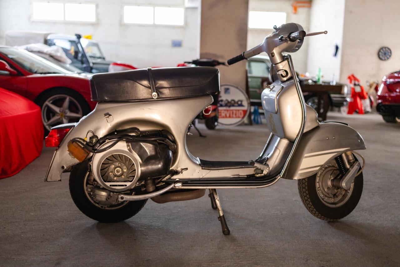 Piaggio Vespa 200 Rally CONSERVATA