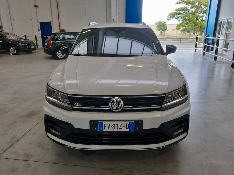 Volkswagen Tiguan 2.0 TDI DSG 4MOTION Sport R-line