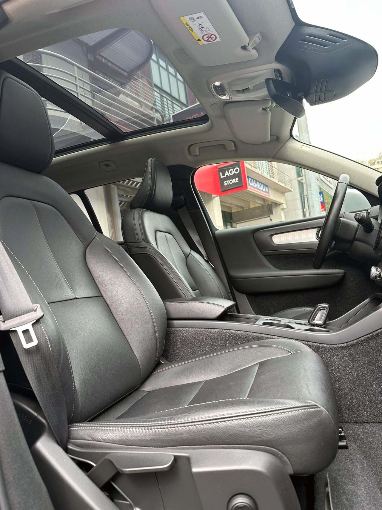 Volvo XC40 T5 Plug-in Hybrid Inscription Expression Tetto Apribile Interni in Pelle Unicopro. Fatturaabile