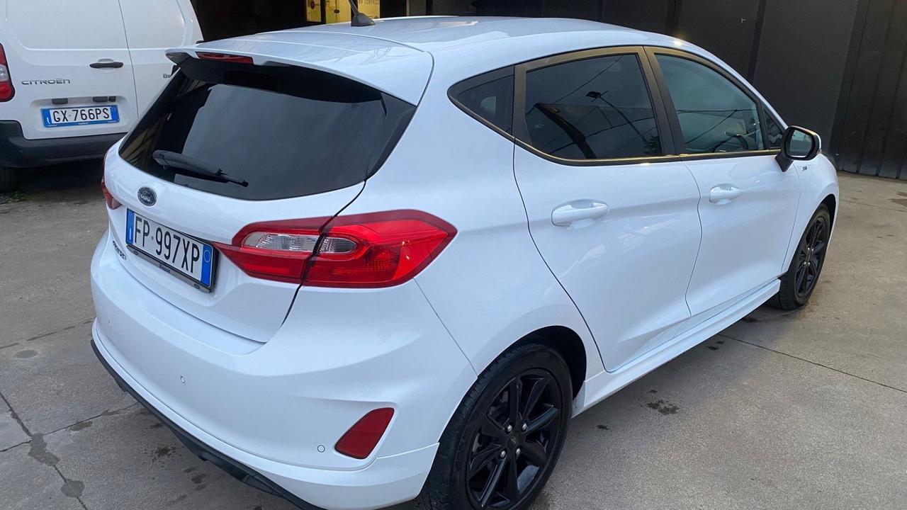 Ford Fiesta 1.5 TDCi 5 porte ST-Line