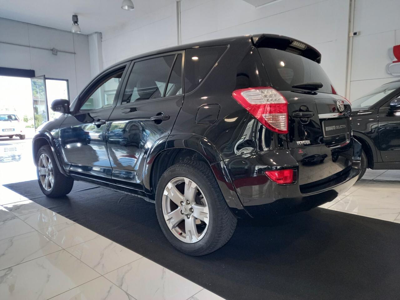 Toyota RAV 4 RAV4 Crossover 2.2 D-Cat A/T 150 CV Luxury
