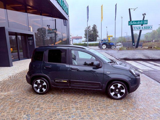 FIAT New Panda CROSS - VERDE - KM 15.000 - PROMO FINANZIAMENTO
