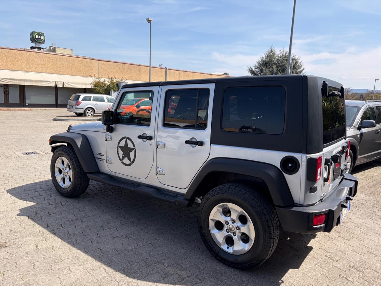 Jeep Wrangler Unlimited 2.8 CRD Sport Auto