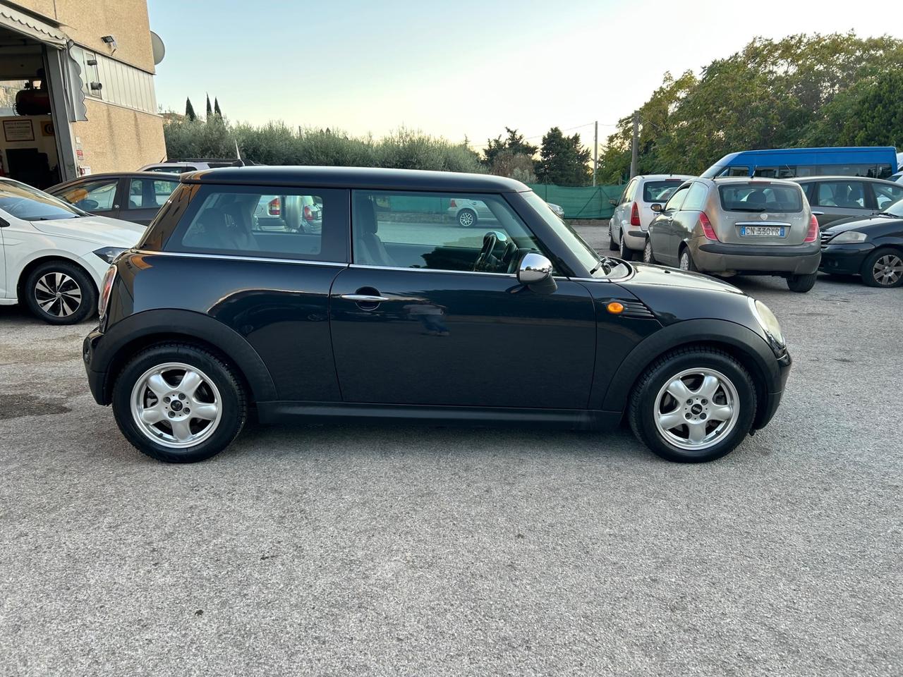 Mini 1.6 16V Cooper D Chili