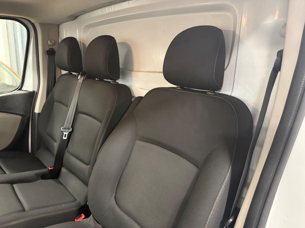 Renault Trafic T27 1.6Dci 120CV L1H1 Iva Compresa