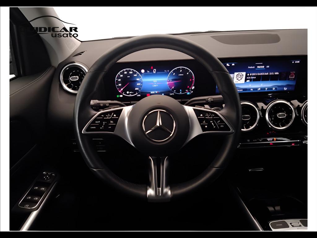 Mercedes-Benz GLA-H247 2023 - GLA 180 d Progressive Advanced auto