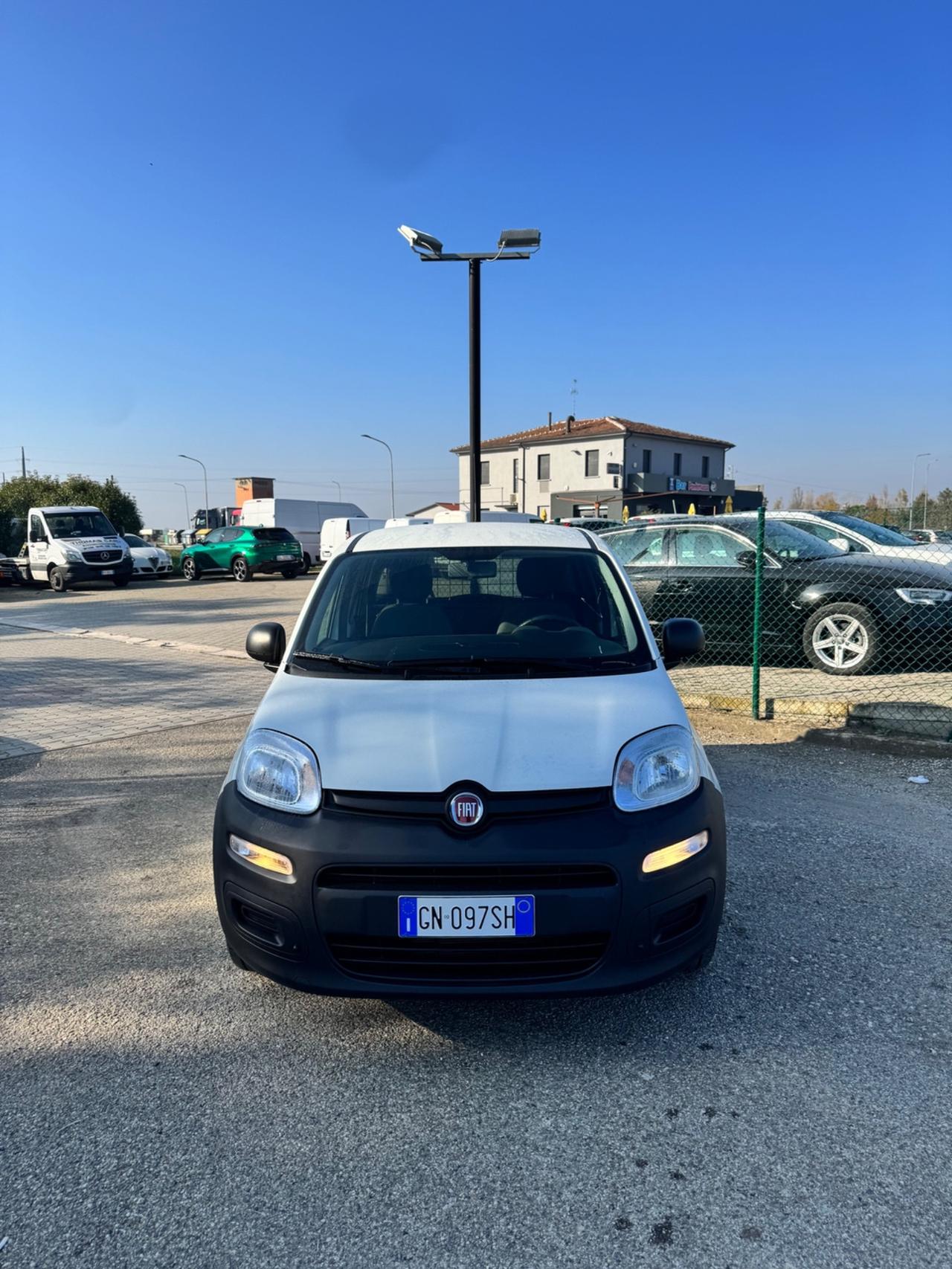 Fiat Panda 1.0 GSE S&S Hybrid Pop Van 2 posti