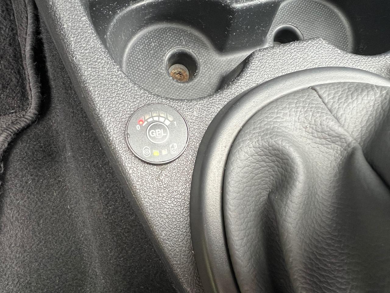 Dacia Duster 1.6GPL 115CV Family-2017"UNIPRO"