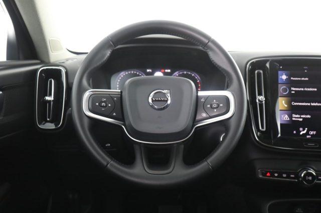 VOLVO XC40 XC40 T3 Geartronic Business Plus/Momentum Pro